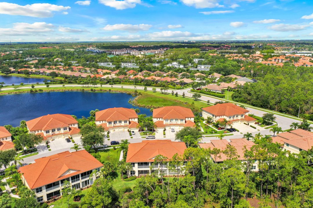 7874 Clemson St #202, Naples, FL 34104