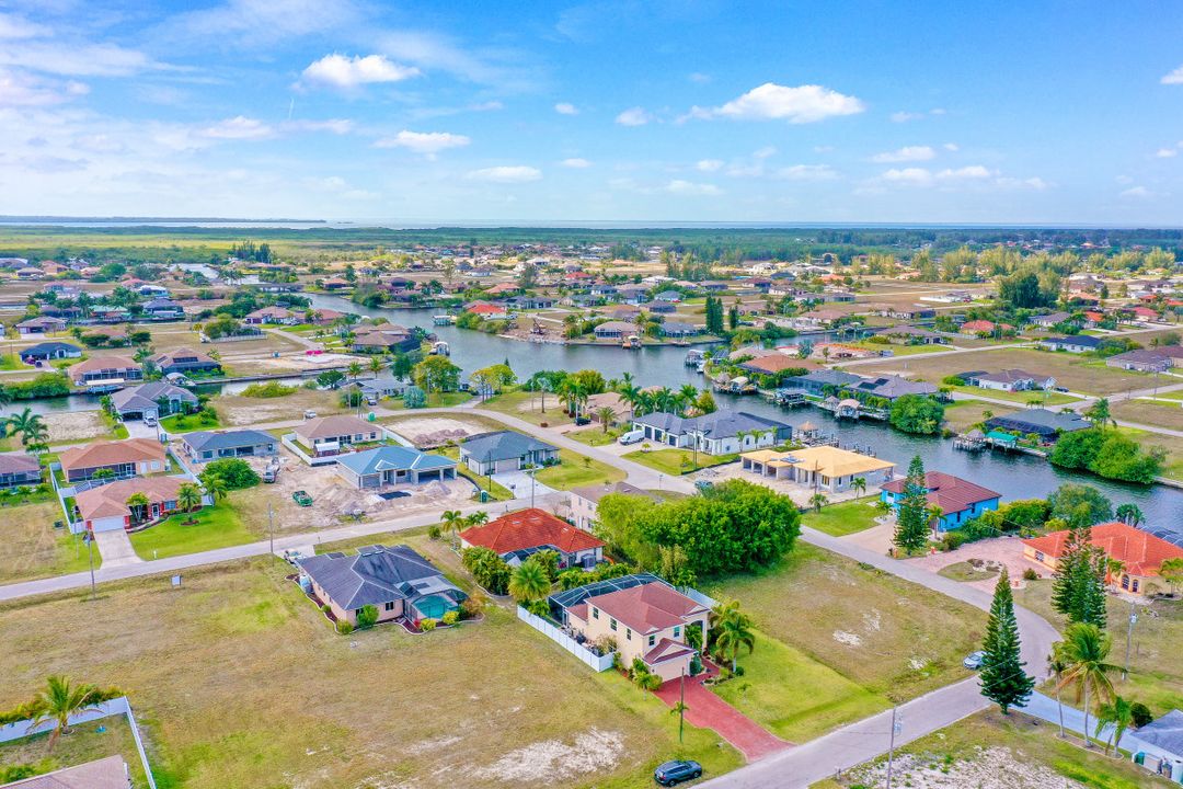 1244 NW 36th Pl, Cape Coral, FL 33993