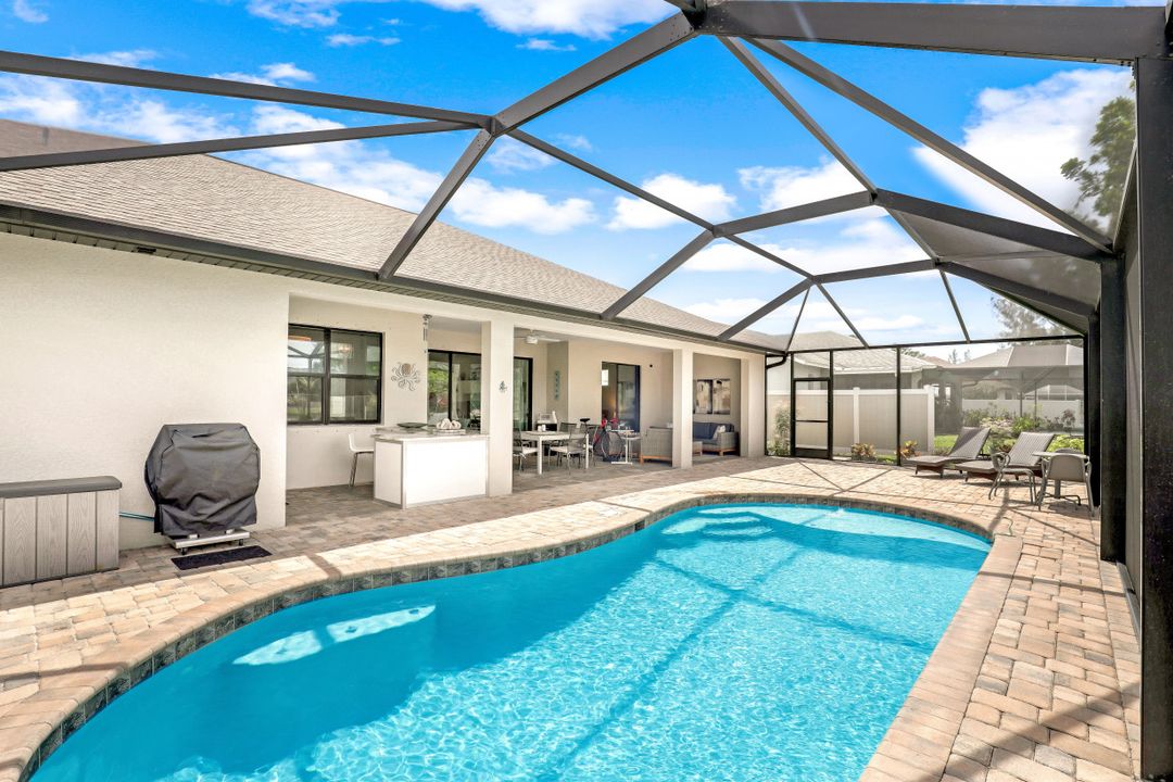 1321 SW 15th Terrace, Cape Coral, FL 33991