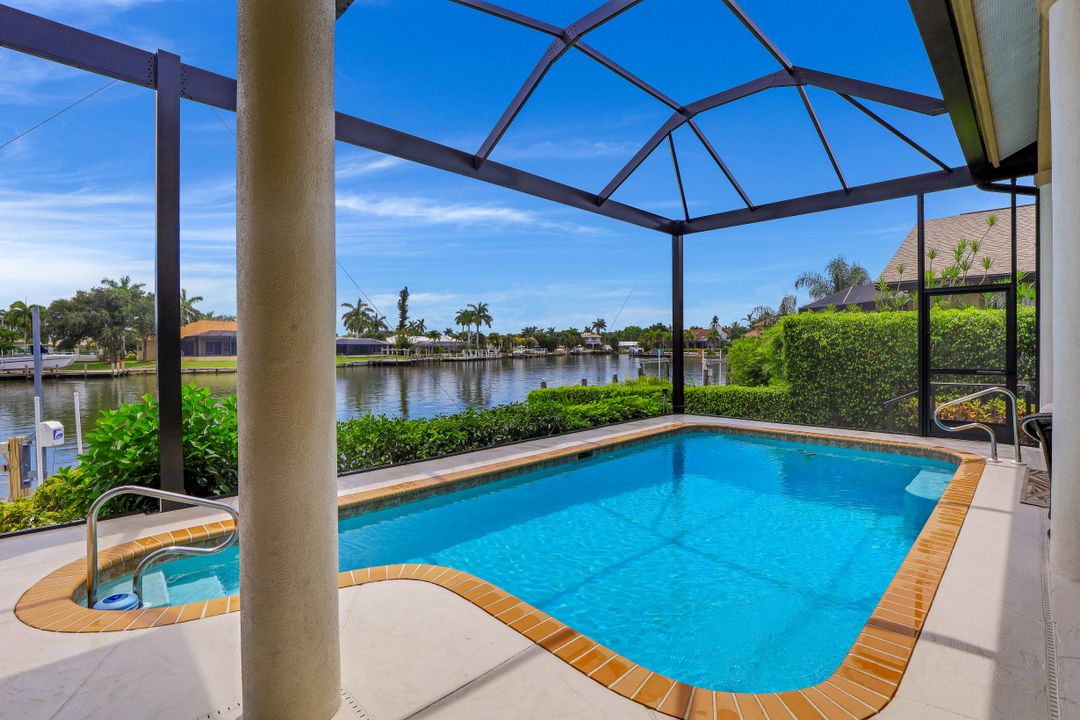 443 Nassau Ct, Marco Island, FL 34145