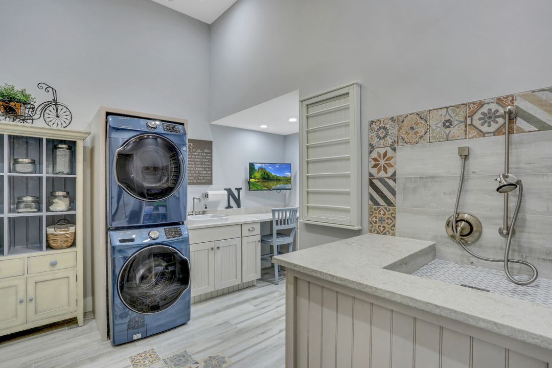 6096 Tarpon Estates Blvd, Cape Coral, FL 33914