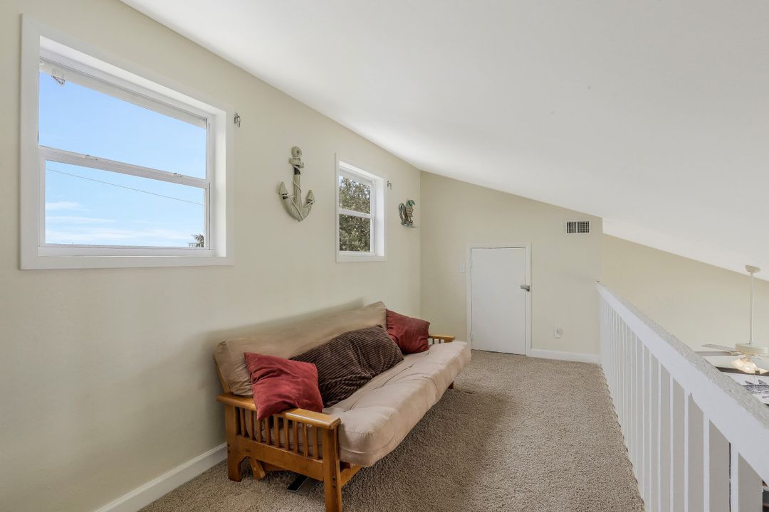 3668 Clipper Ln, Saint James City, FL 33956