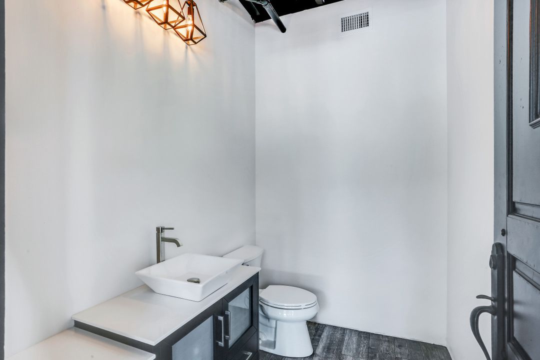 4441 5th Ave NW, Naples, FL 34119