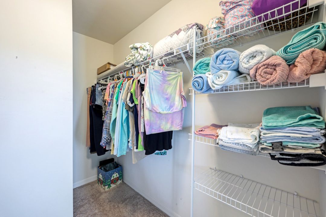 1634 NE 34th St, Cape Coral, FL 33909