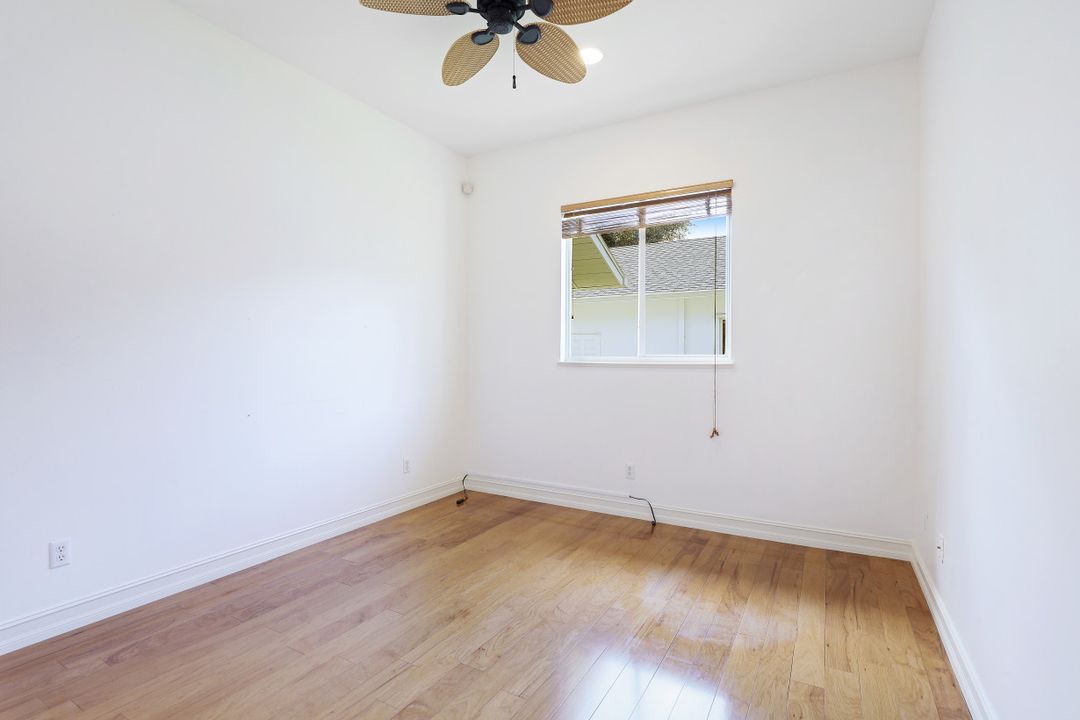 19 Heritage Way, Naples, FL 34110