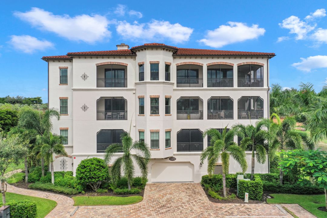 16452 Carrara Way #301, Naples, FL 34110