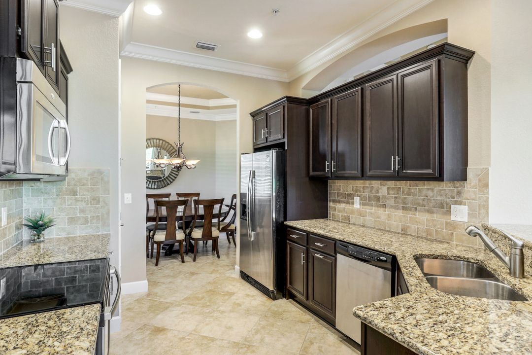 9545 Ironstone Terrace #202, Naples, FL 34120