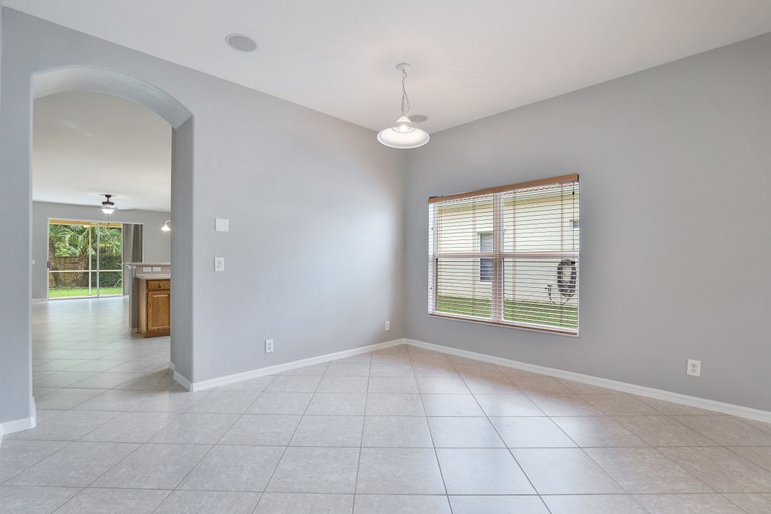 2771 Orange Grove Trail, Naples, FL 34120