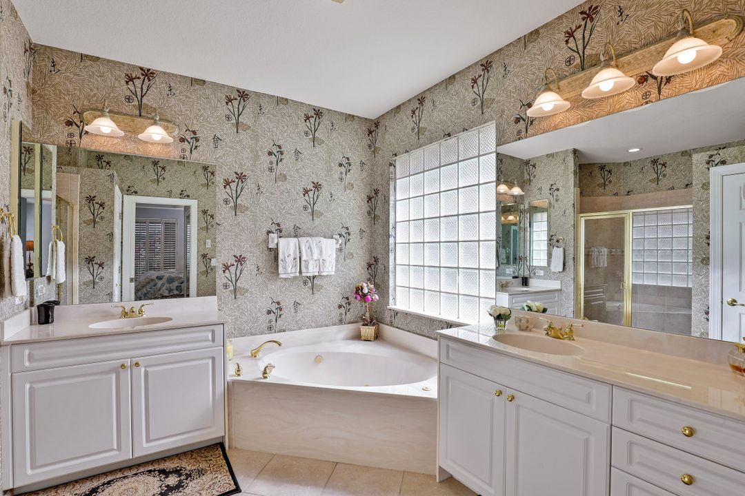 23144 Tree Crest Ct, Bonita Springs, FL 34135
