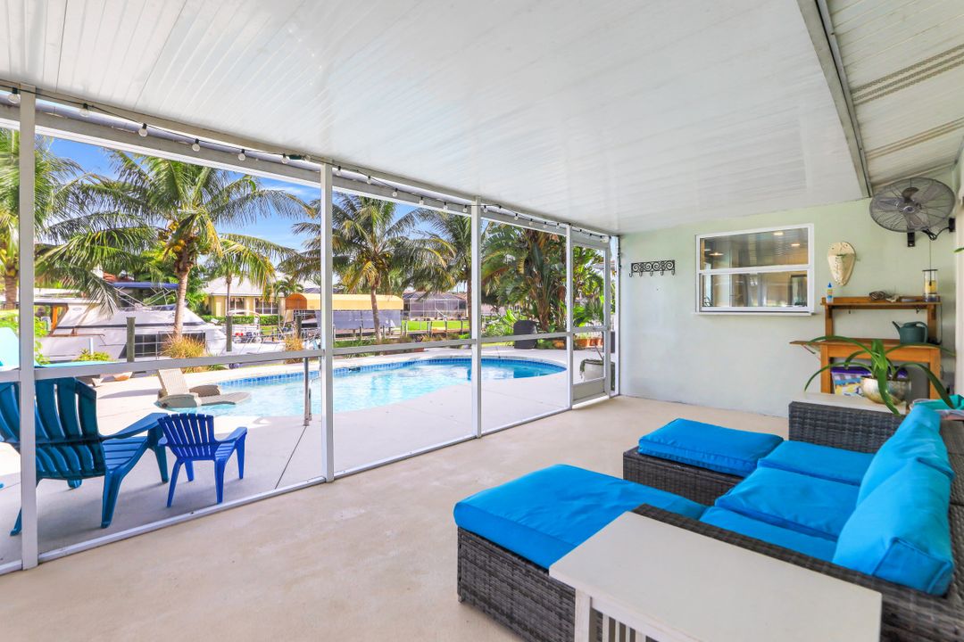 2625 SE 18th Ct, Cape Coral, FL 33904