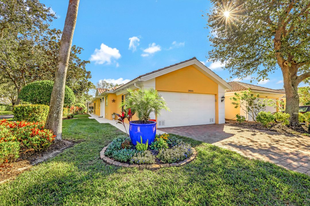 28005 Boccaccio Way, Bonita Springs, FL 34135