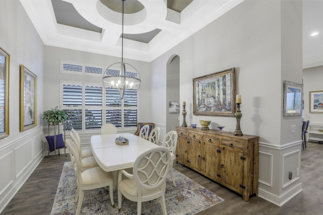 9392 Rapallo St, Naples, FL 34119