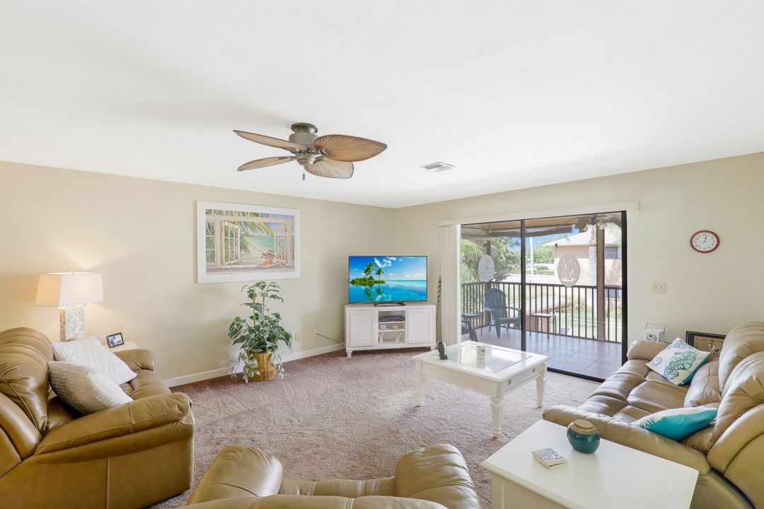 1203 SW 48th Terrace #201, Cape Coral, FL 33914