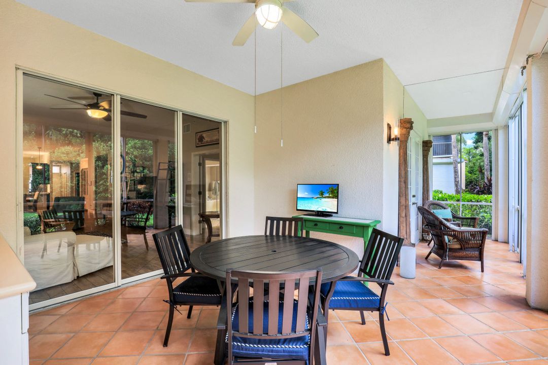 2395 Hidden Lake Dr #1, Naples, FL 34112