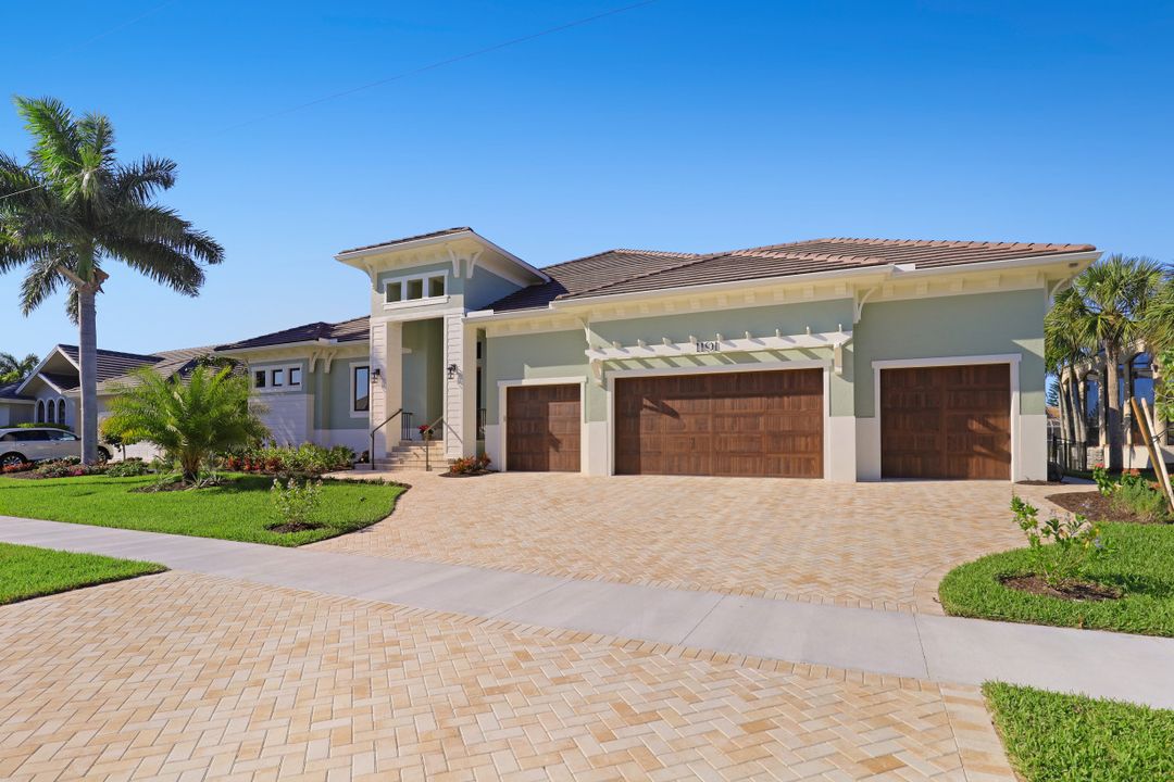 1191 Marlin Ct, Marco Island, FL 34145