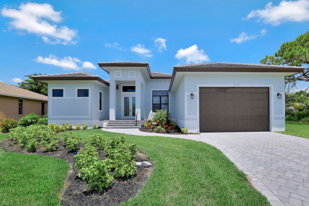 17 Tahiti Rd, Marco Island, FL 34145
