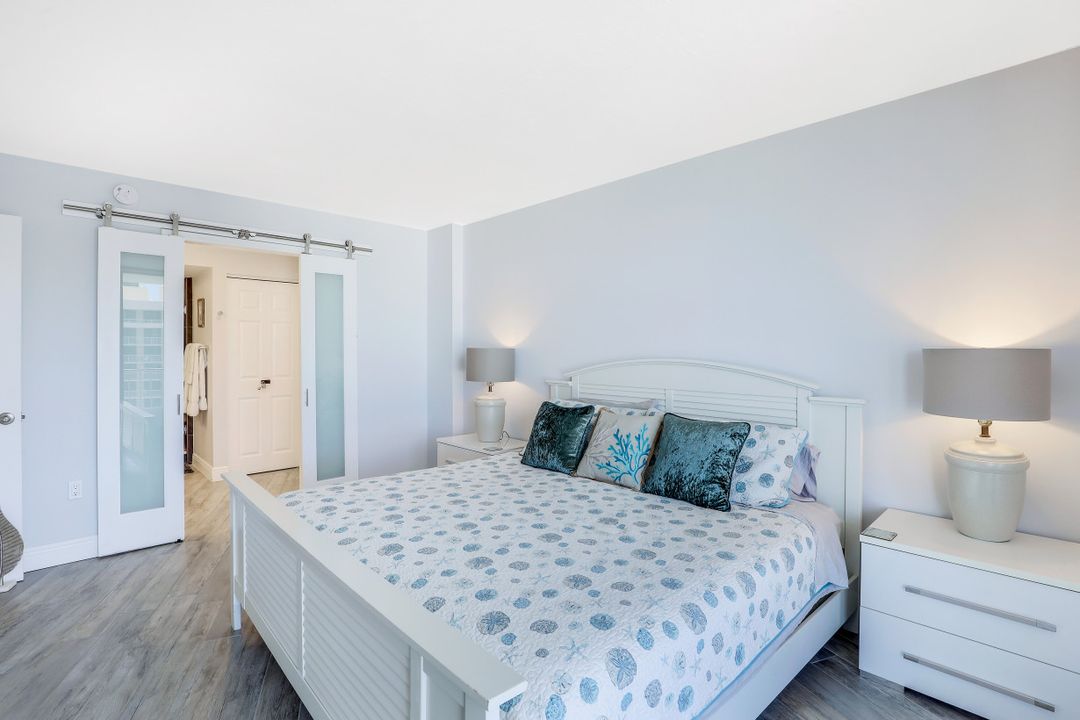 440 Seaview Ct #1709, Marco Island, FL 34145