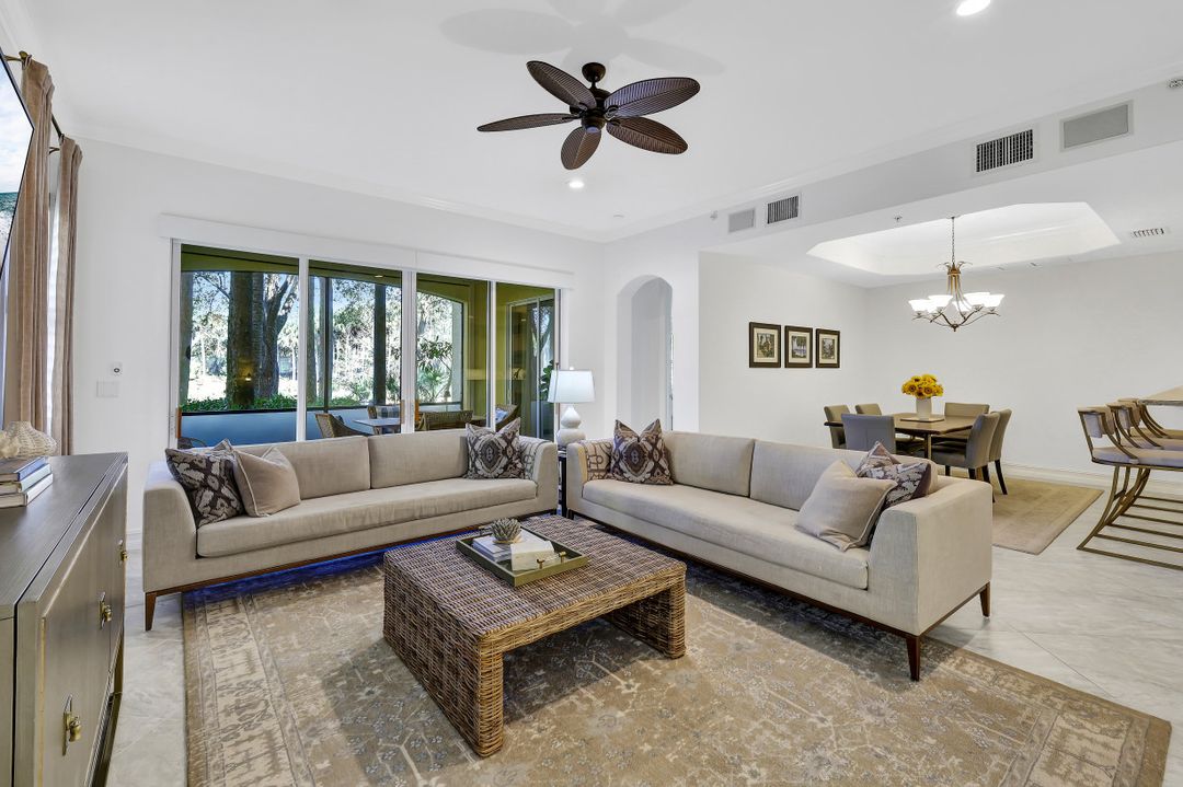 2850 Tiburon Blvd E #101, Naples, FL 34109