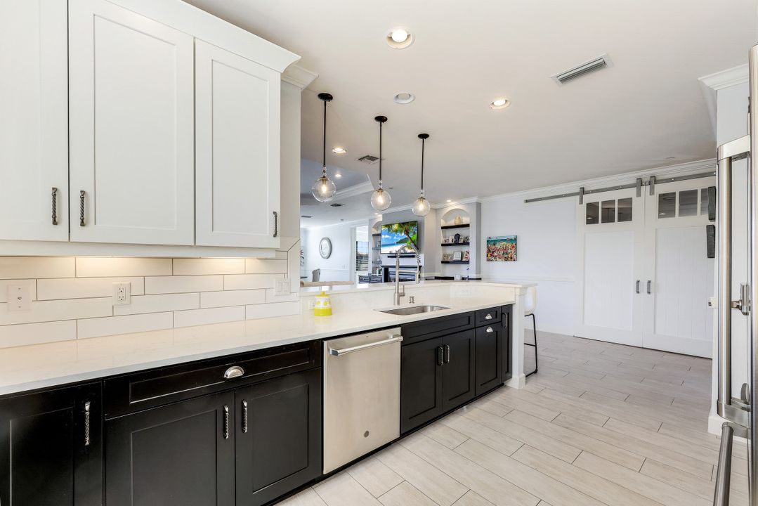 9678 Montelanico Loop  #101, Naples, FL 34119