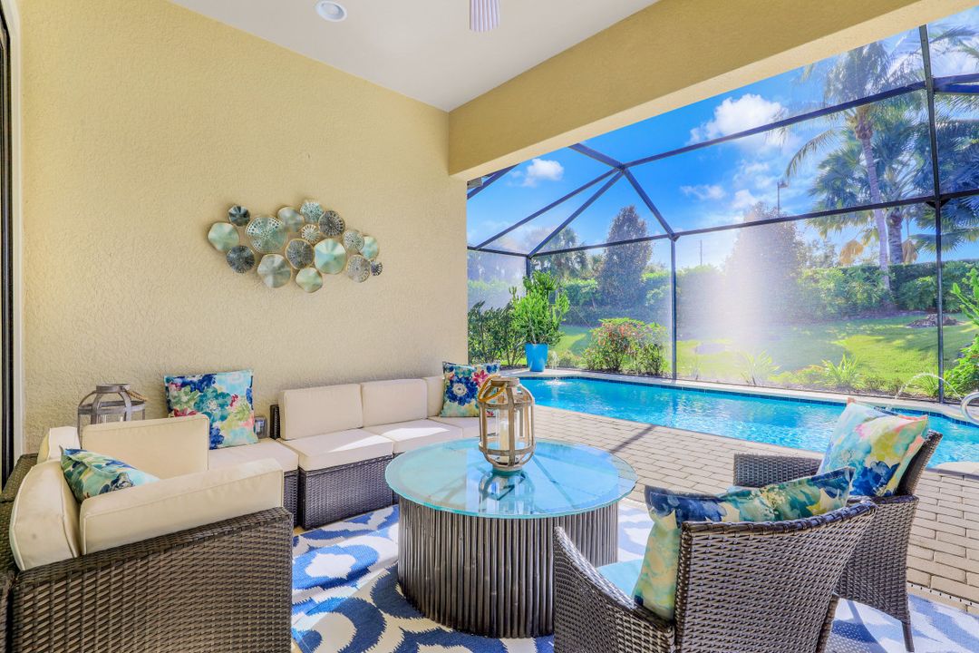 9021 Isla Bella Cir, Bonita Springs, FL 34135