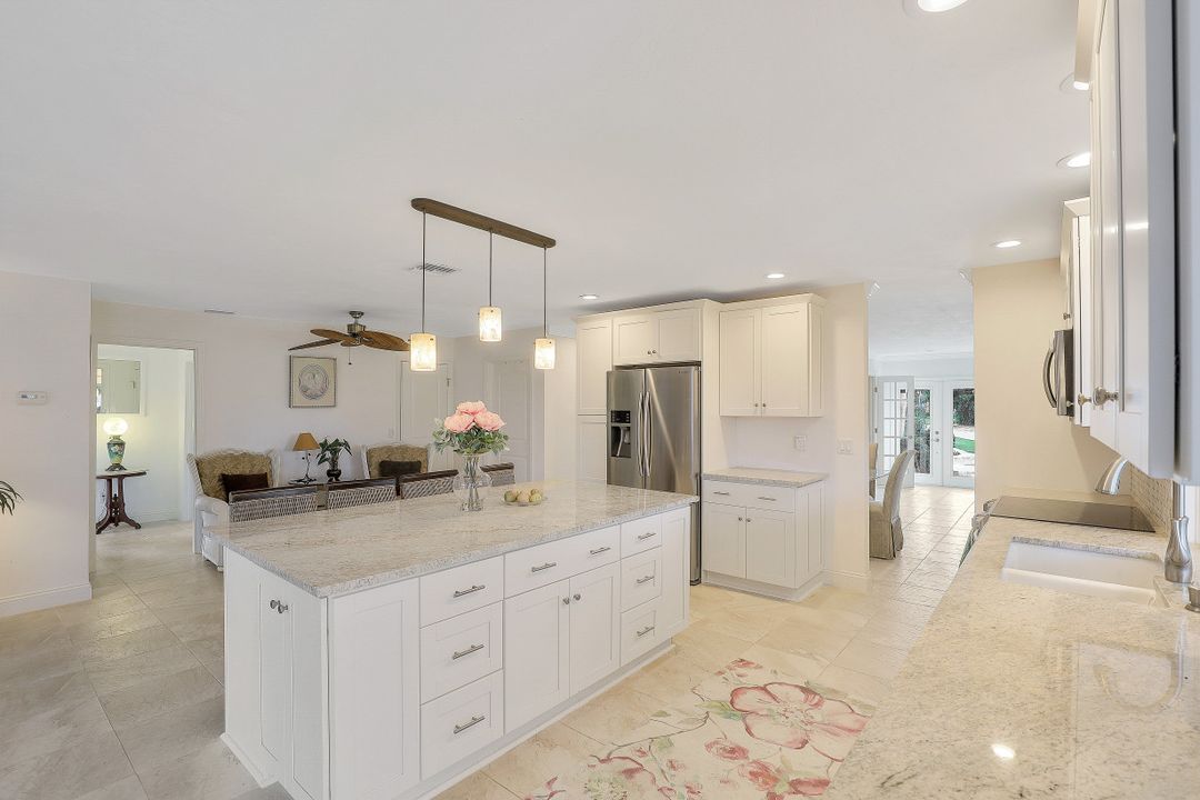 1570 Villa Ct, Marco Island, FL 34145