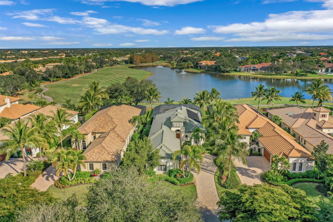 28618 La Caille Drive, Naples, FL 34119