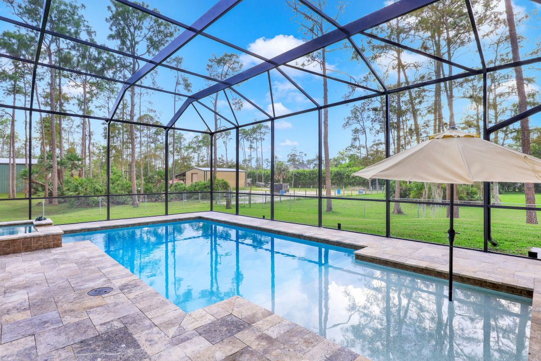 6700 Sable Ridge Ln, Naples, FL 34109