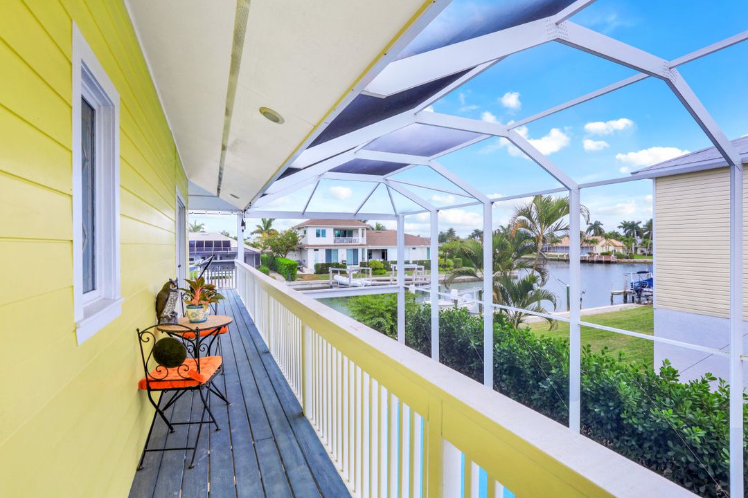 1660 Winterberry Dr, Marco Island, FL 34145