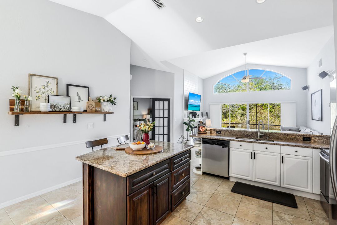 12441 Eagle Pointe Cir, Fort Myers, FL 33913