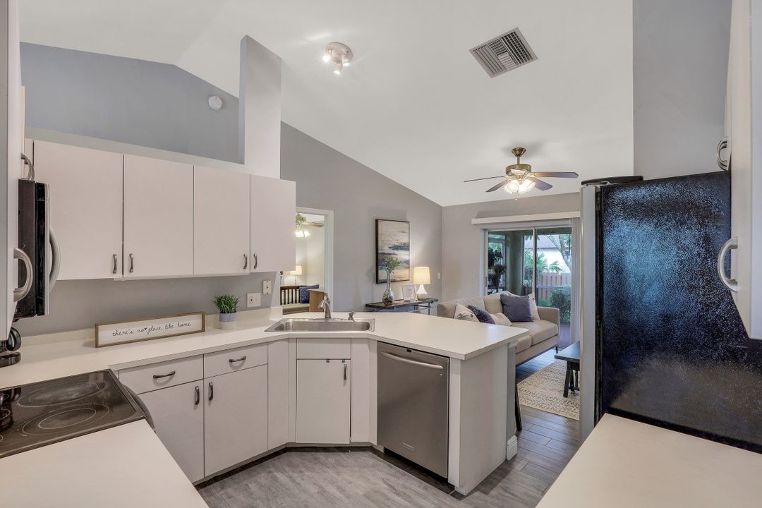 9148 Irving Rd, Fort Myers, FL 33967