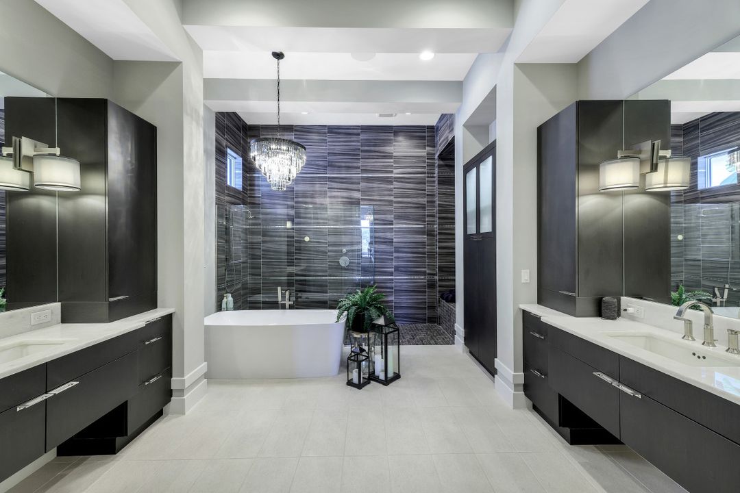 16836 Brightling Way, Naples, FL 34110