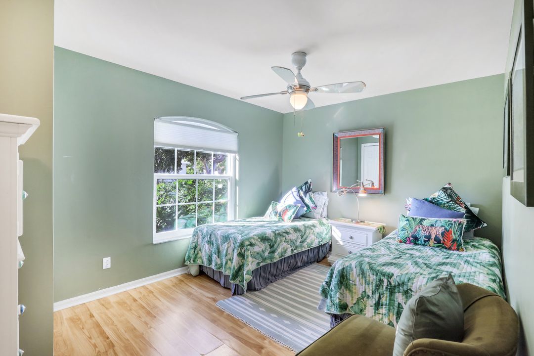 841 Seagrape Dr, Marco Island, FL 34145