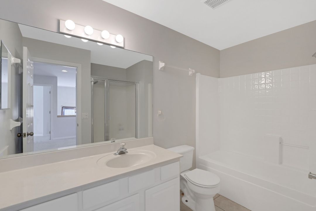 9051 Pittsburgh Blvd, Fort Myers, FL 33967