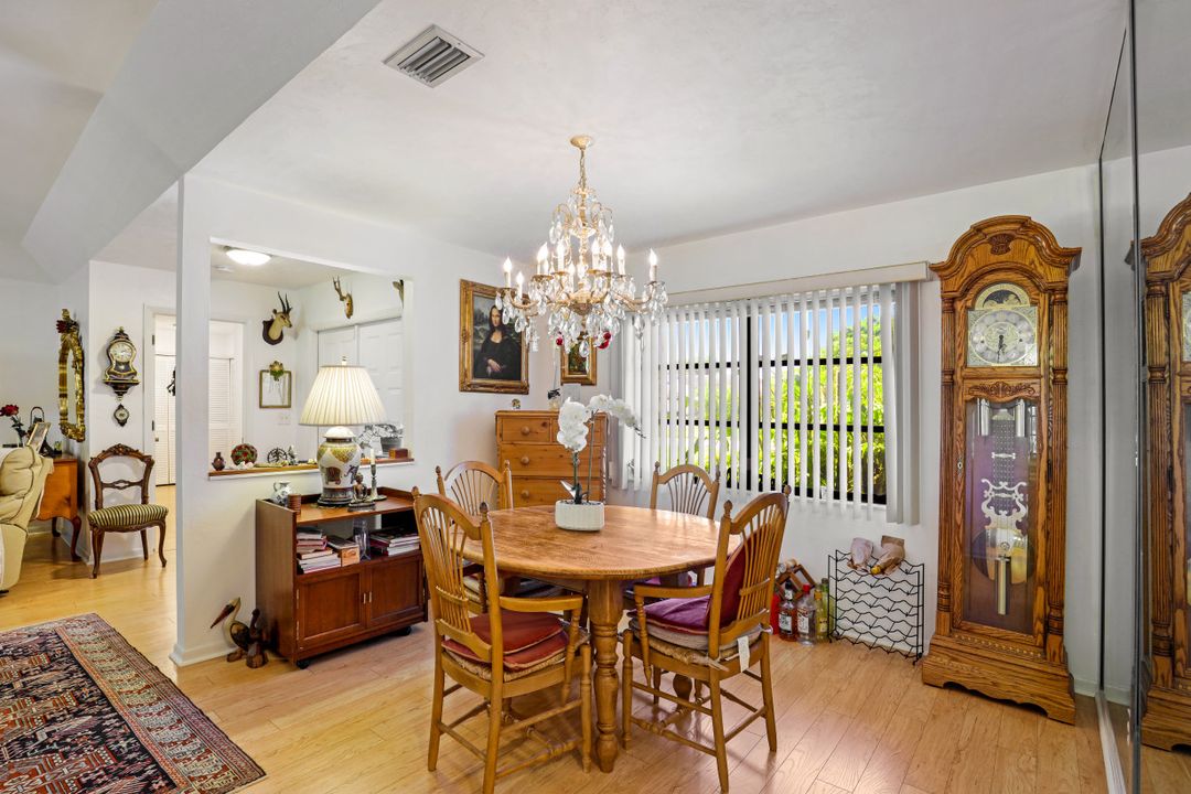 2509 Kings Lake Blvd, Naples, FL 34112