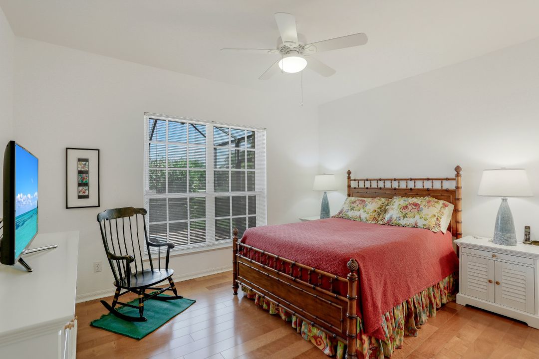 5895 Sonoma Ct, Naples, FL 34119