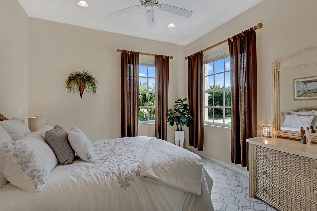 10115 Valiant Ct #202, Miromar Lakes, FL 33913