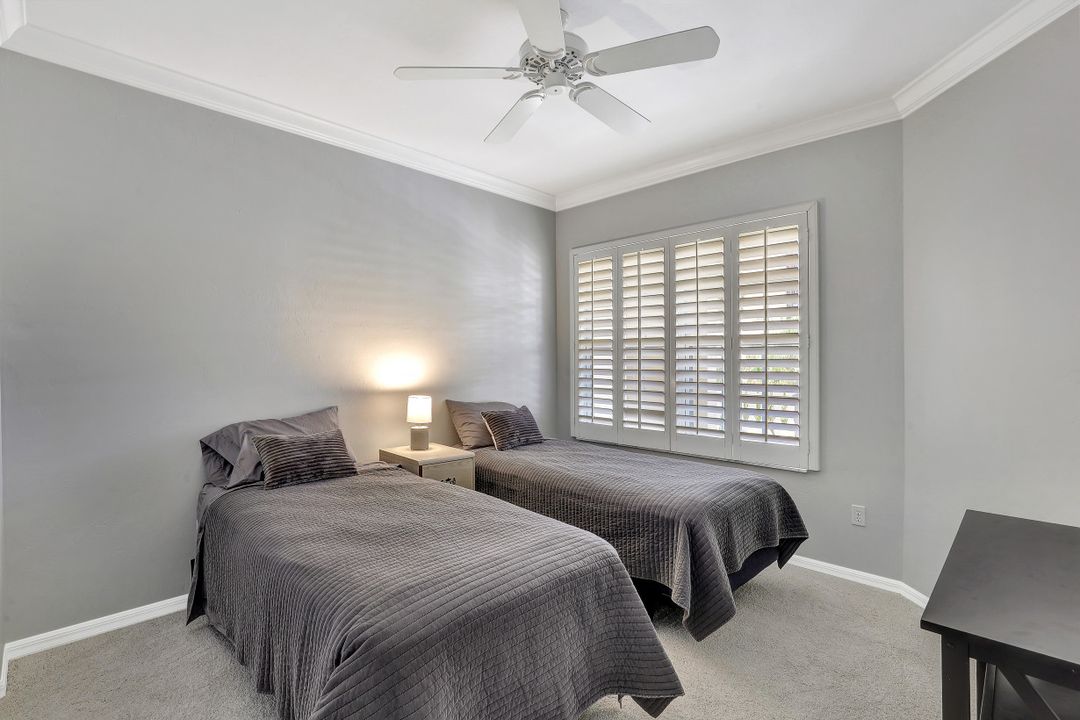 9700 Gulf Shore Dr #202, Naples, FL 34108