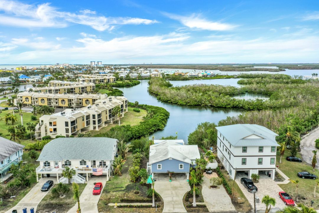 21560 Widgeon Terrace, Fort Myers Beach, FL 33931