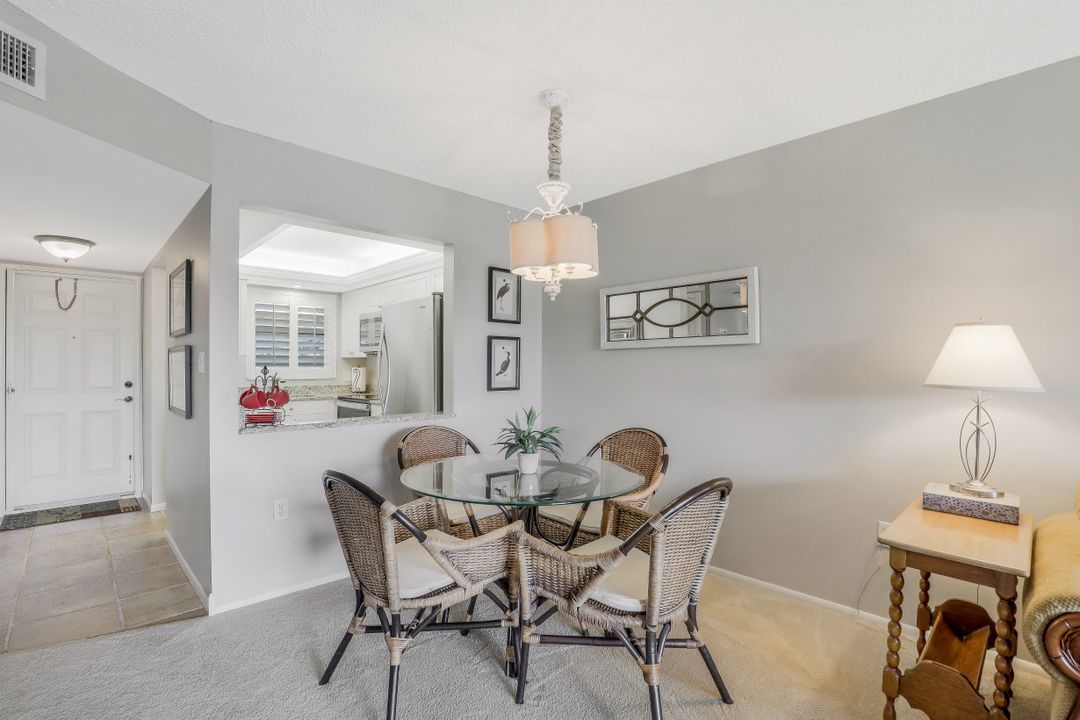 300 Forest Lakes Blvd #212, Naples, FL 34105