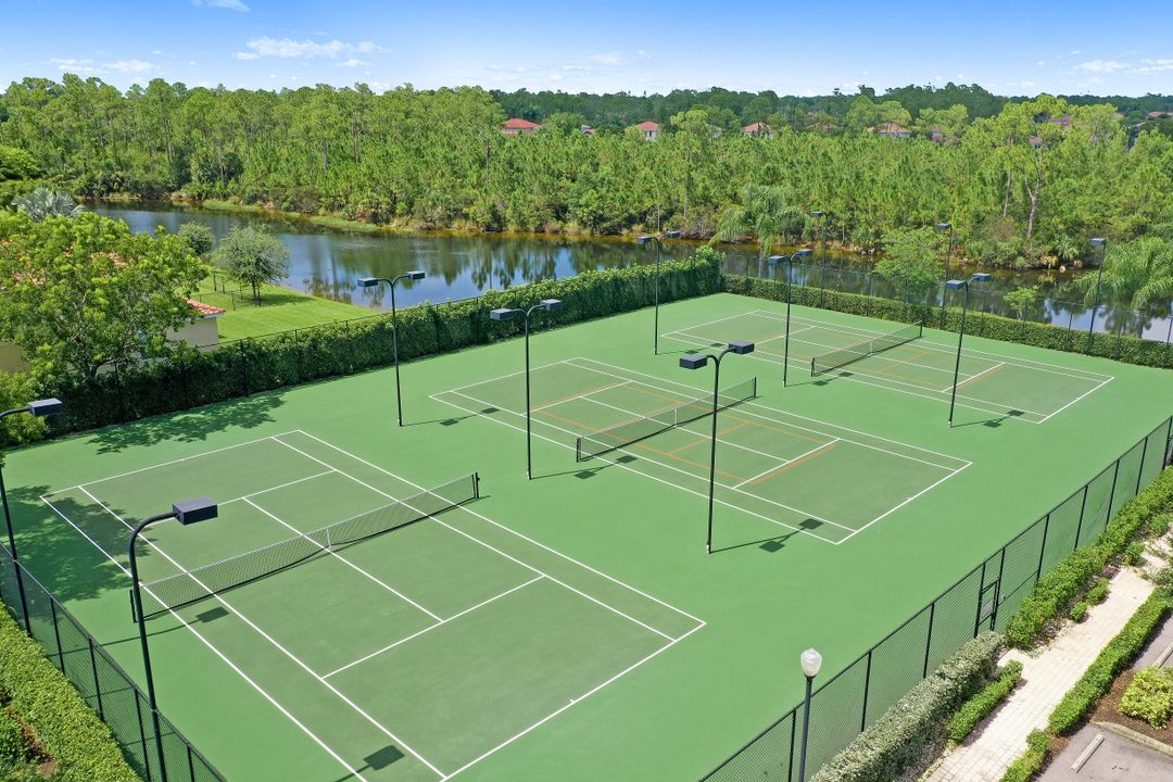 2517 Caslotti Way, Cape Coral, FL 33909