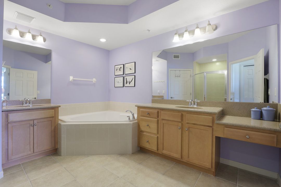 9525 Ironstone Terrace #102, Naples, FL 34120