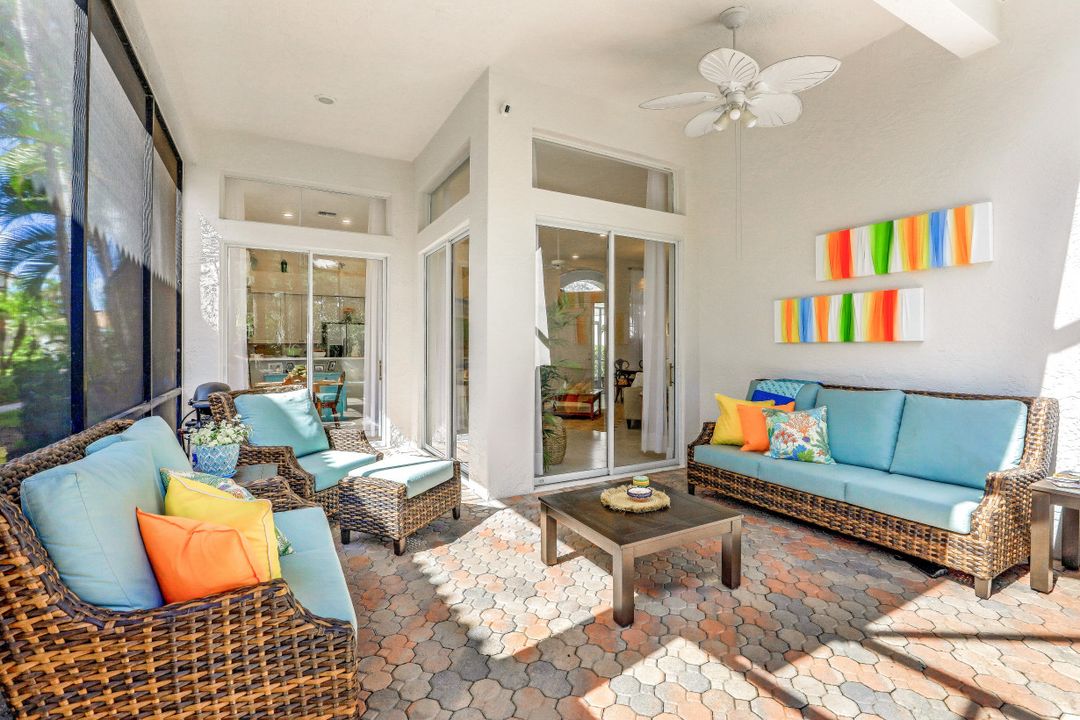 8591 Peppertree Way, Naples, FL 34114