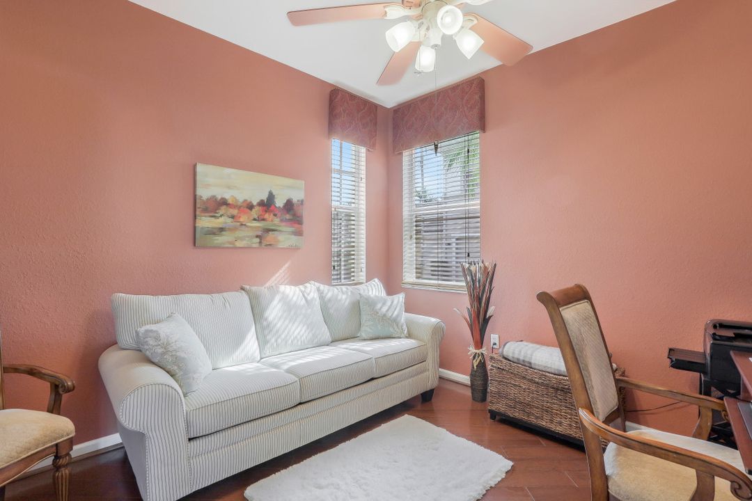 8763 Coastline Ct #101, Naples, FL 34120