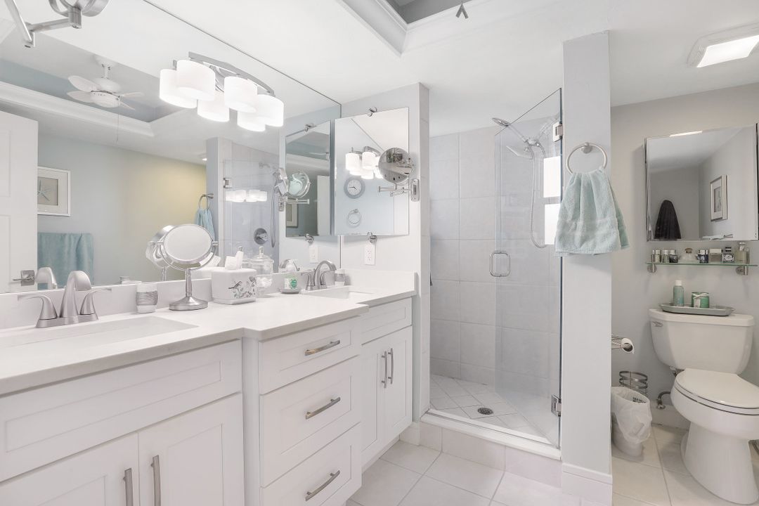 4786 West Blvd #B-201, Naples, FL 34103