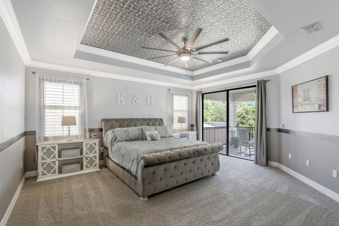 3407 Pacific Dr, Naples, FL 34119