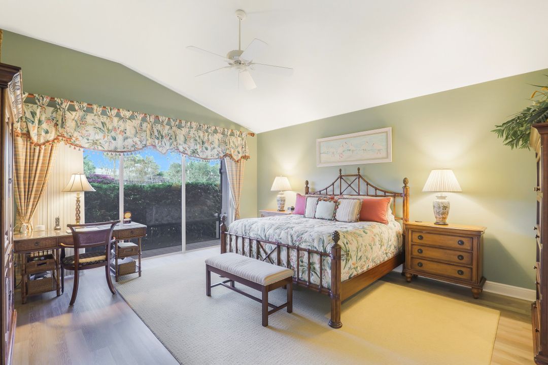 3133 Terramar Dr, Naples, FL 34119