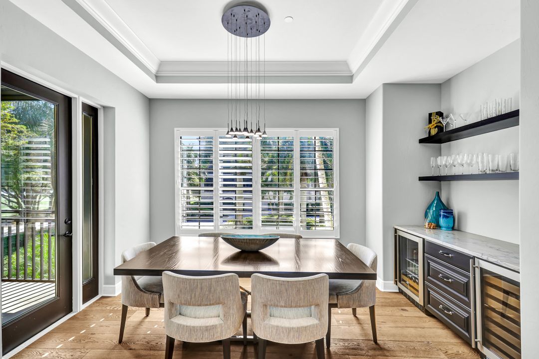 2538 Marquesa Royale Ln  #102, Naples, FL 34109