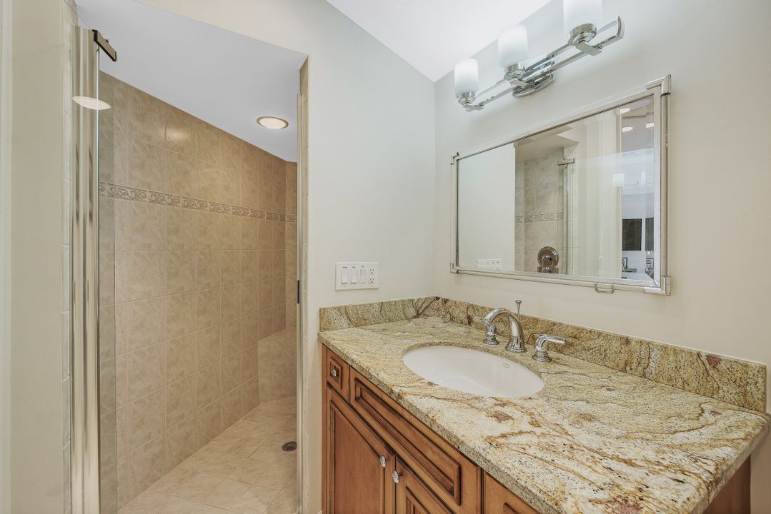 15175 Brolio Way, Naples, FL 34110