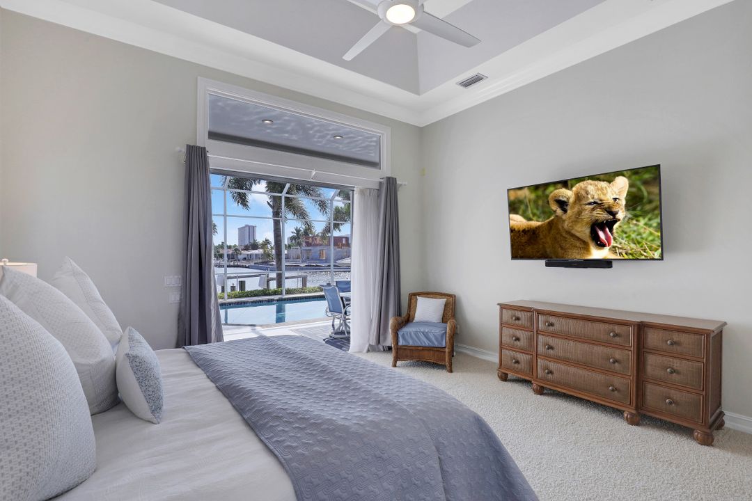 110 Copperfield Ct, Marco Island, FL 34145