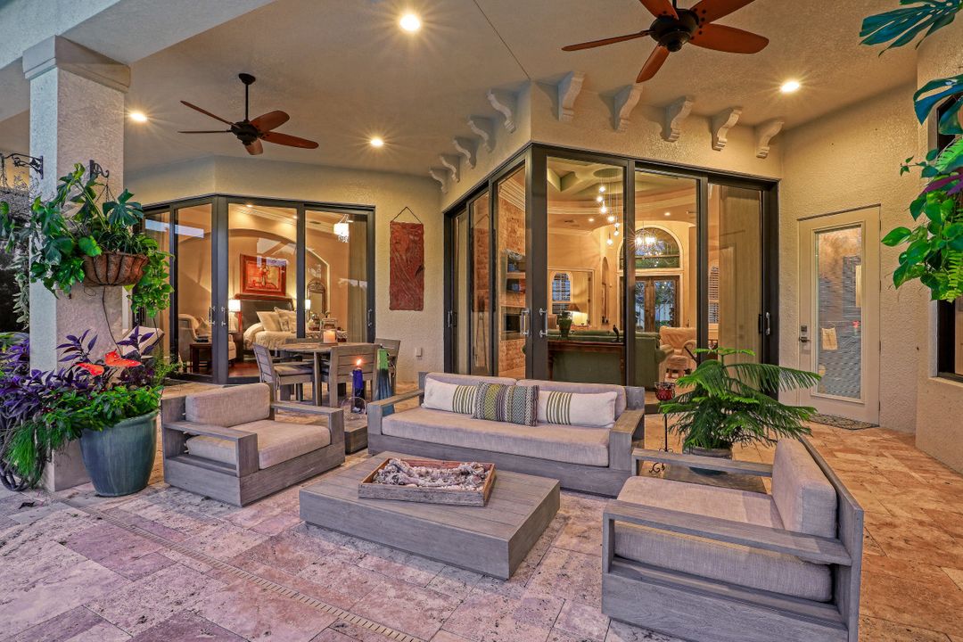 9360 Vittoria Ct, Fort Myers, FL 33912